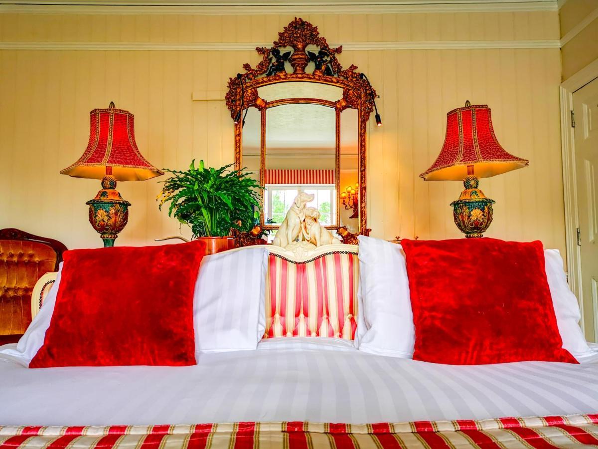 Cedar House Boutique B&B Burton  エクステリア 写真