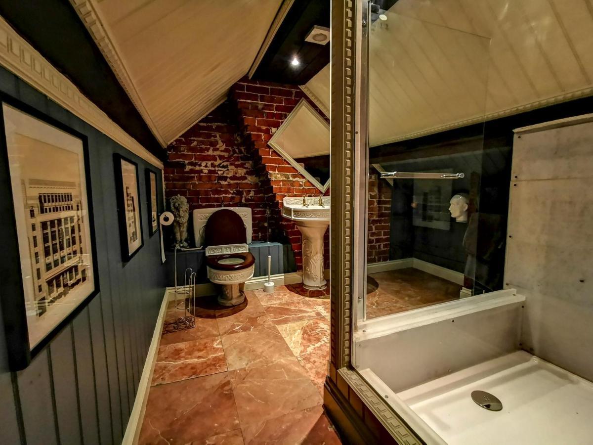 Cedar House Boutique B&B Burton  エクステリア 写真