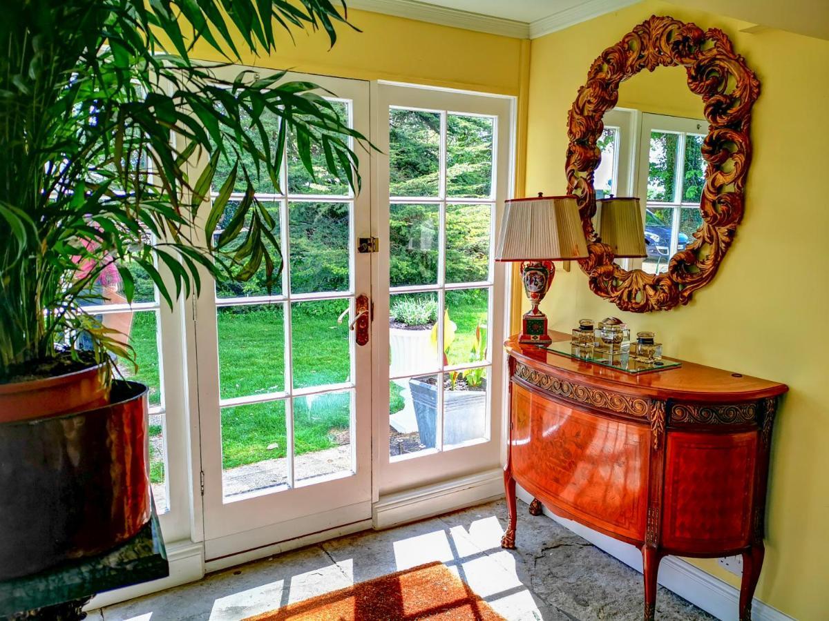 Cedar House Boutique B&B Burton  エクステリア 写真
